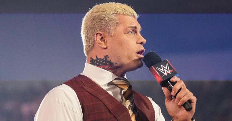 Cody Rhodes confirma que precisa de cirurgia mas é surpreendido no RAW