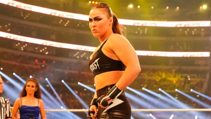 Ronda Rousey destroys Natalya on her return to WWE