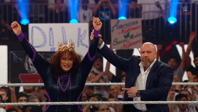 Nia Jax vence o WWE Queen of the Ring