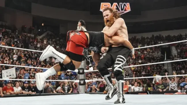 Bron Breakker: "Vou partir Sami Zayn ao meio no SummerSlam"