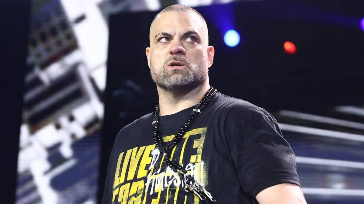 Eddie Kingston pode ficar afastado dos ringues até junho de 2025