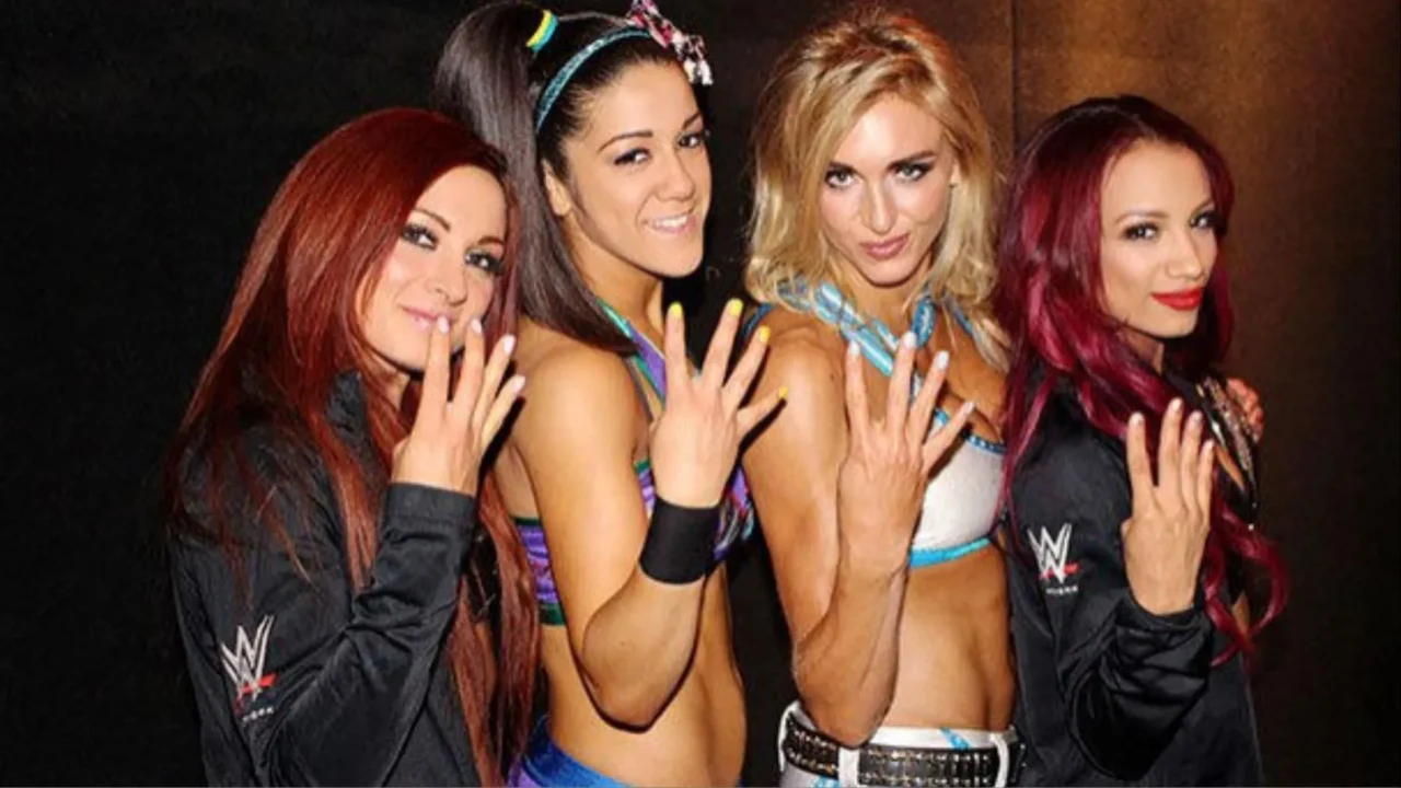 Vince McMahon "não entendia" o que era as Four Horsewomen, diz Becky Lynch