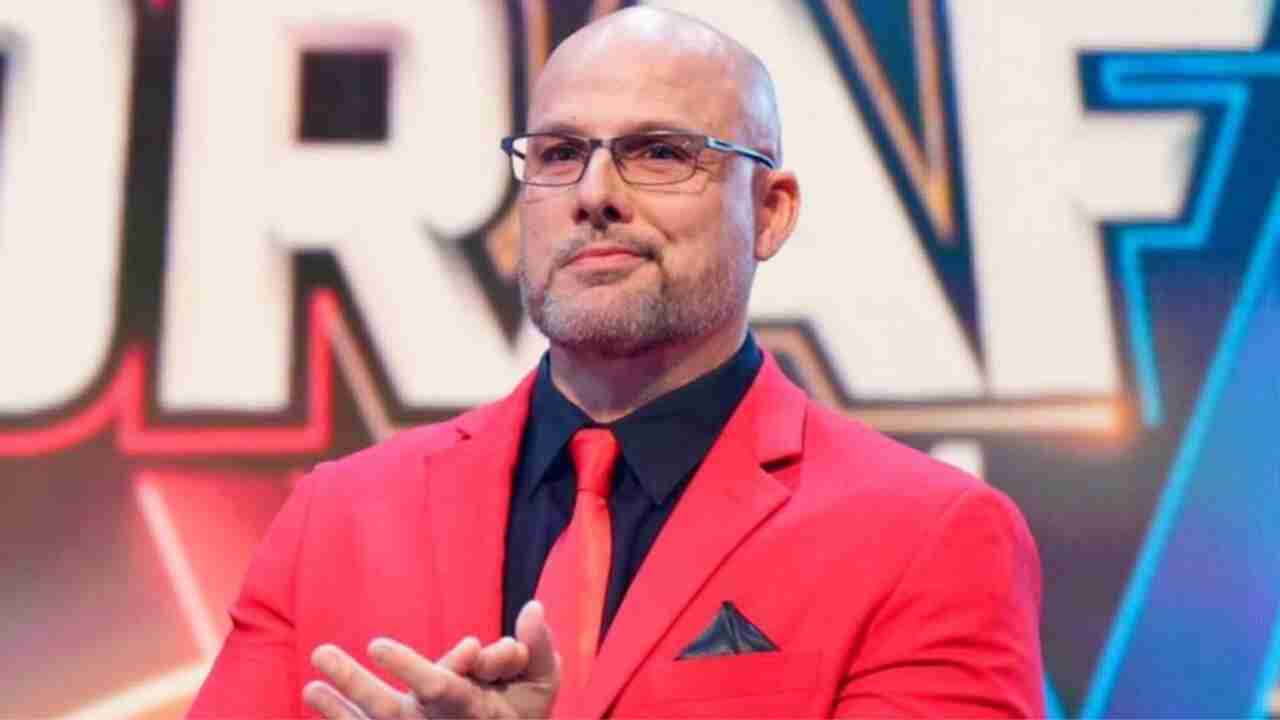 3 Matches from WWE RAW that Adam Pearce can announce for Saturday Night’s Main Event