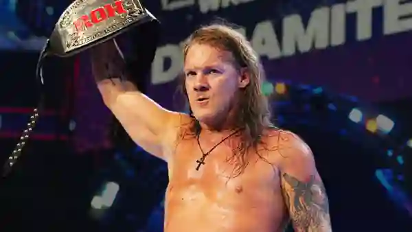 Lenda da AEW pede permanência de Chris Jericho em meio a rumores de saída