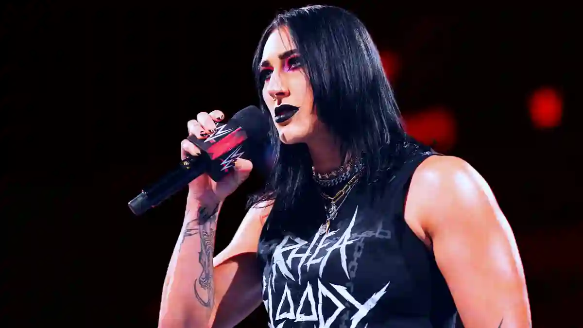 Rhea Ripley diz que subestimará grande estrela da WWE a caminho para a WrestleMania 41