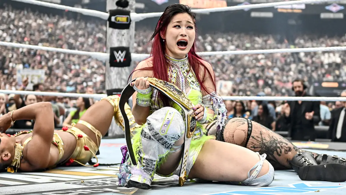 IYO SKY vence Bianca Belair e Rhea Ripley na WrestleMania 41