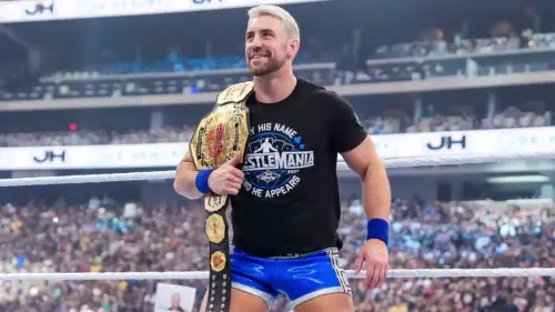 Joe Hendry é visto treinando com lenda da WWE