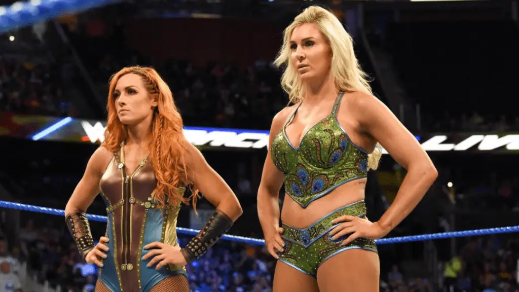 Charlotte Flair fala sobre sua relação atual com Becky Lynch