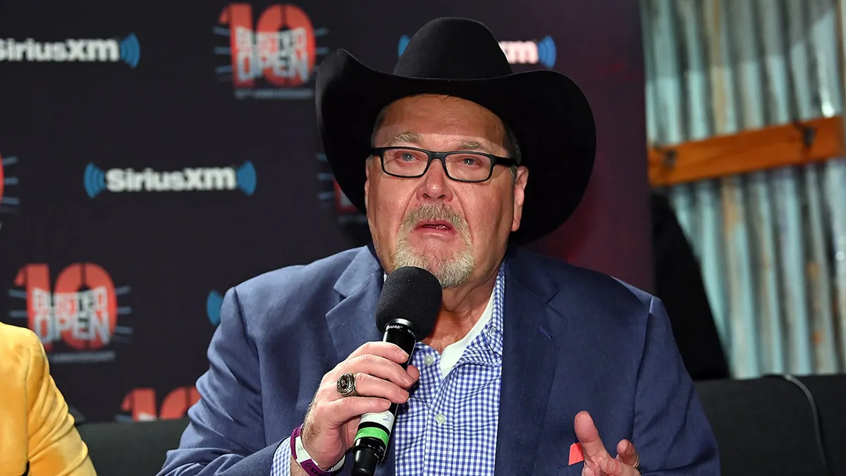 Jim Ross anuncia que está curado do câncer