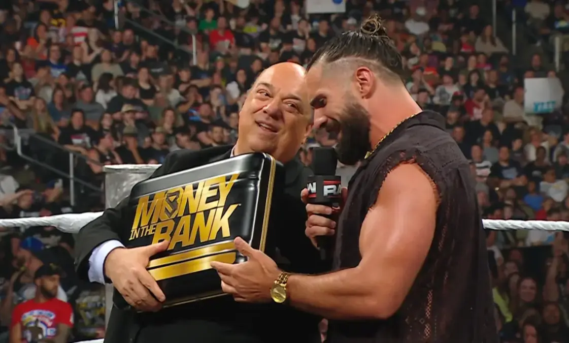 Seth Rollins apresenta novo visual para sua maleta do WWE Money in the Bank