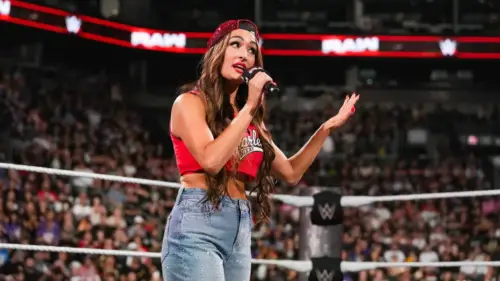 Nikki Bella nega rumor sobre sua vida pessoal: “Isso é loucura”