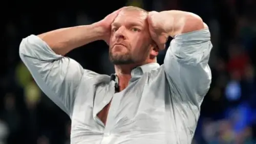 WWE faz grandes ajustes na equipe criativa após petição de fãs pela demissão de Triple H