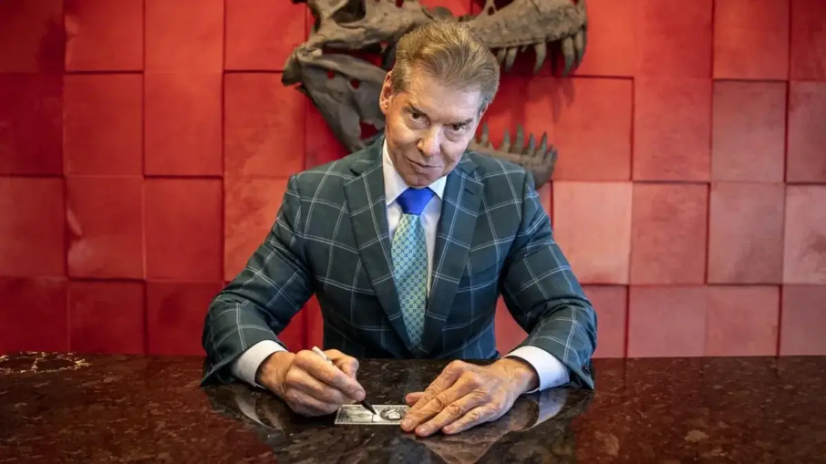 Vince McMahon traria ex-campeão com ele em retorno à WWE, diz veterano