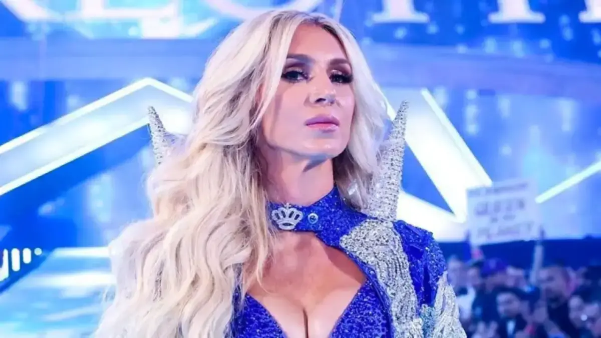 Charlotte Flair zomba de teorias insanas sobre suas oportunidades na WWE