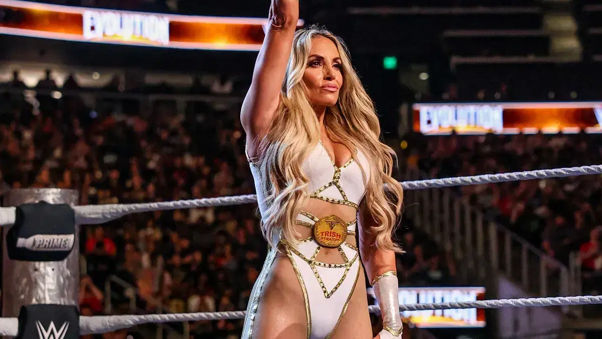 Trish Stratus revela o seu futuro na WWE após derrota no Evolution