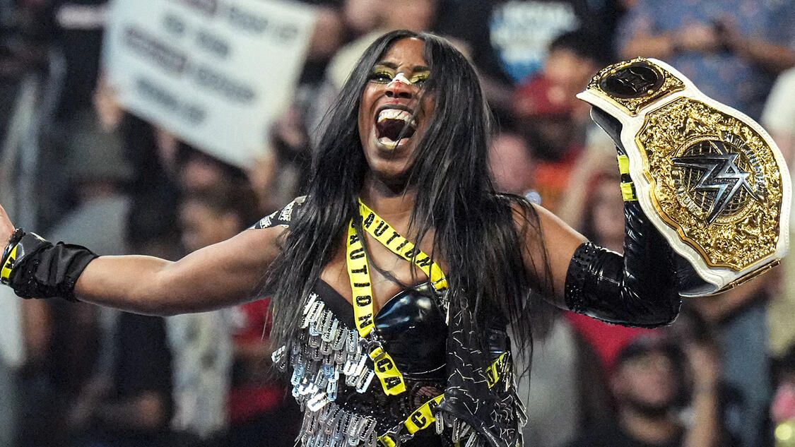 Naomi quebra grande recorde no WWE Evolution