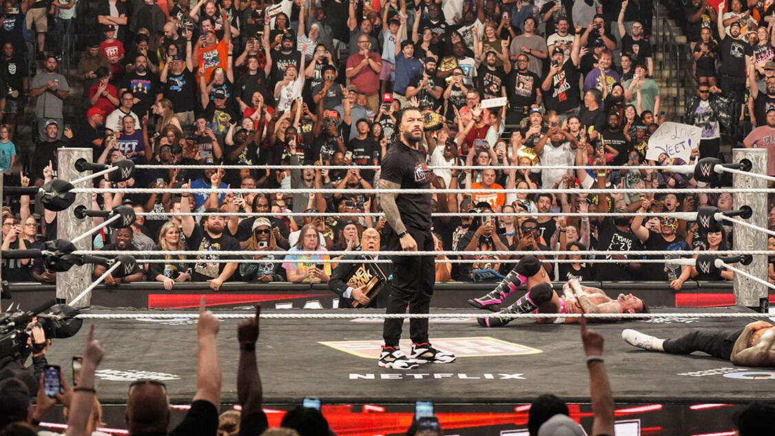 Roman Reigns quebra o silêncio após retornar no WE RAW