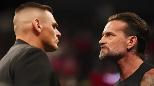 Gunther vê luta contra CM Punk como maior que a da WrestleMania 41 com Jey Uso