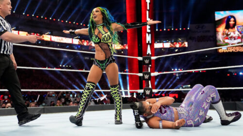 Mercedes Moné afirma que combate contra Bianca Belair na WWE mudou a história do wrestling feminino