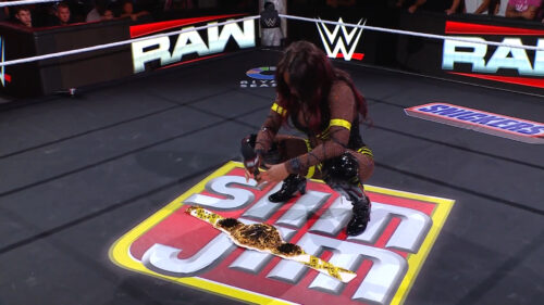 Naomi faz grande anúncio no RAW e deixa o WWE Women’s Championship vago