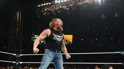 Brock Lesnar estará no SmackDown desta noite?