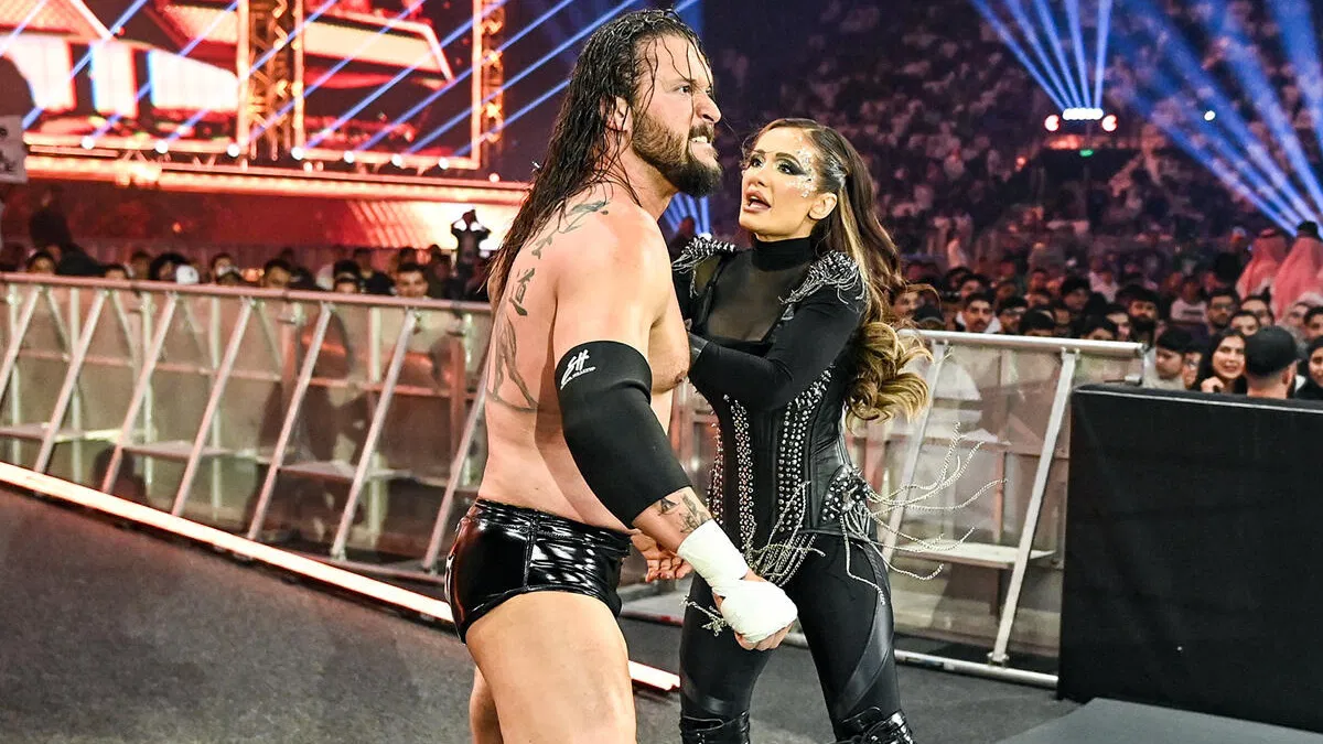 Grande estrela da AEW reage a possível saída de Karrion Kross da WWE