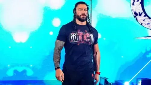 Triple H exalta Roman Reigns após o Survivor Series