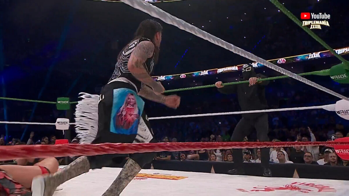 AJ Styles custa a Dominik Mysterio o AAA Mega Championship na Triplemanía XXXIII