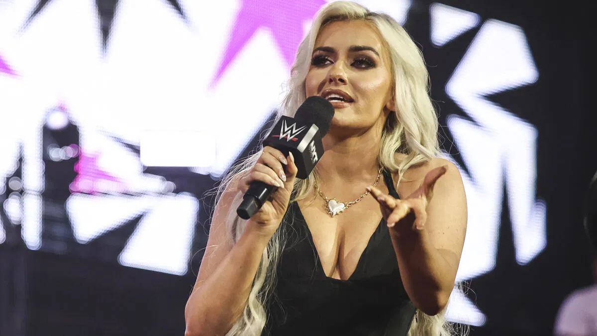 Blake Monroe faz confissão sobre sua vida pessoal em meio a nova gimmick na WWE