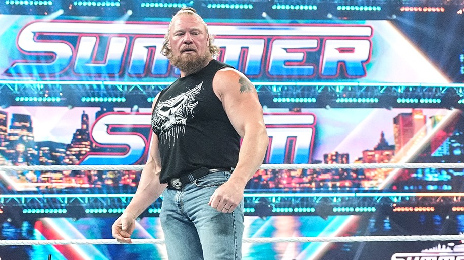 Brock Lesnar assina novo contrato com a WWE