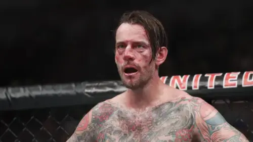 CM Punk deverá fazer aparição no UFC 319