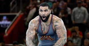 Ex-estrela promissora da WWE fará a sua estreia no MMA