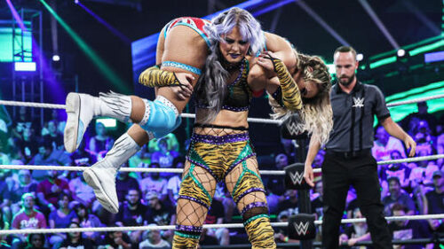 Candice LeRae avança no torneio pelo WWE Speed Women’s Championship