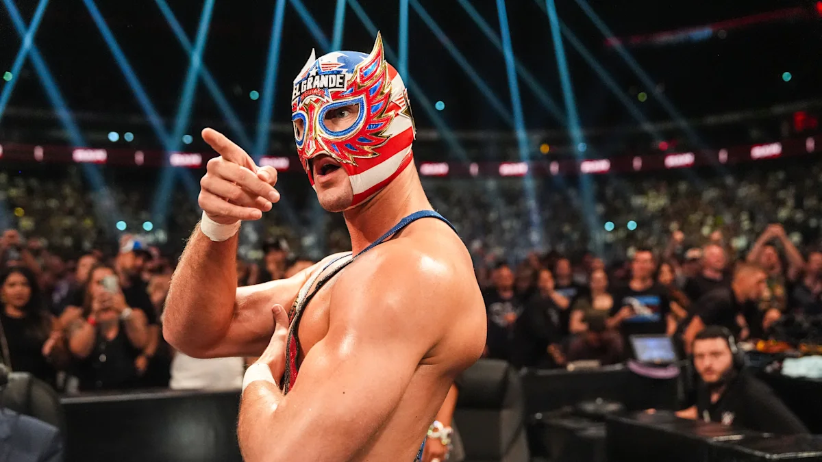 WWE estaria negociando grande acordo comercial para El Grande Americano