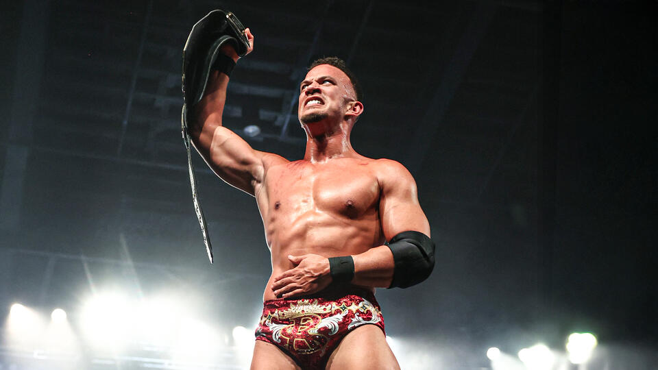 Ricky Saints conquista o NXT Championship