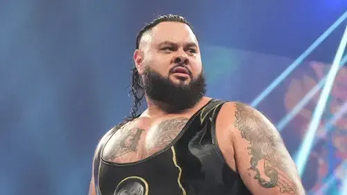 Bronson Reed compara Kazuchika Okada a Roman Reigns