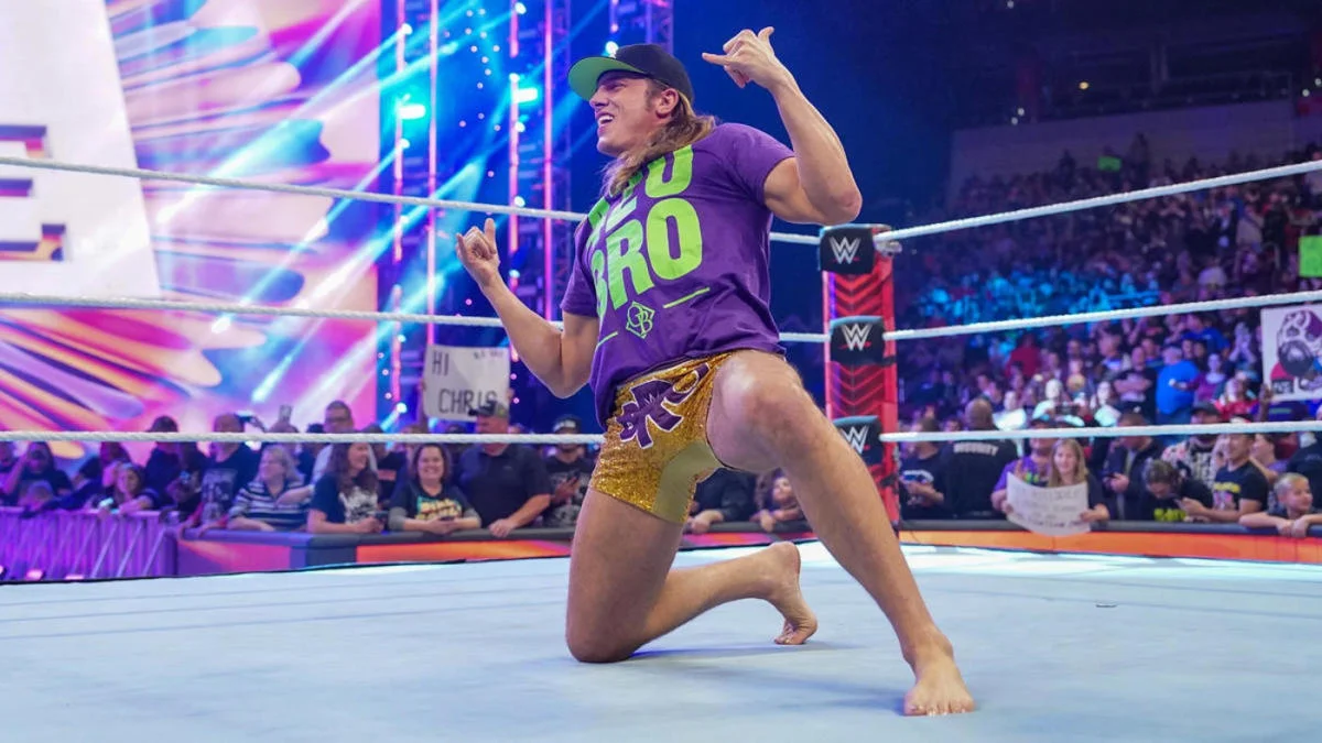 Matt Riddle afirma que WWE o dispensou para evitar pagar contrato de US$ 1 milhão