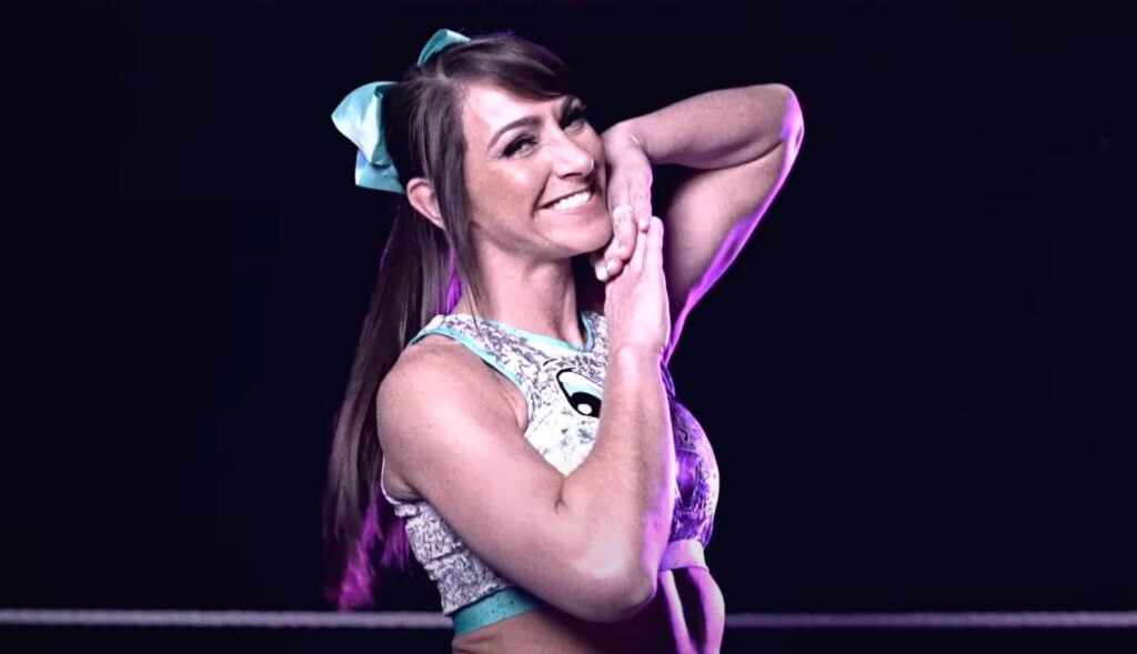 WWE duramente criticada por demitir lutadora grávida