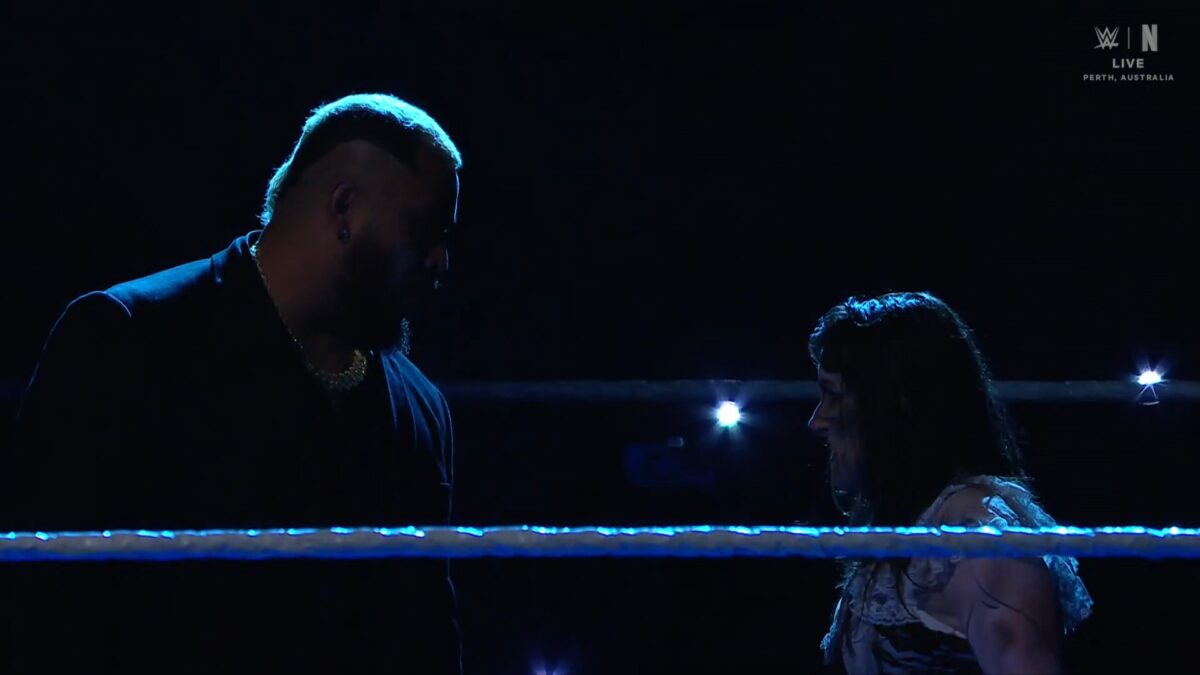 Nikki Cross confronta Solo Sikoa no WWE SmackDown