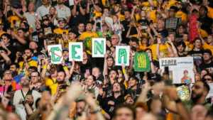 WWE editou vaias ao hino dos Estados Unidos na transmissão do Crown Jewel