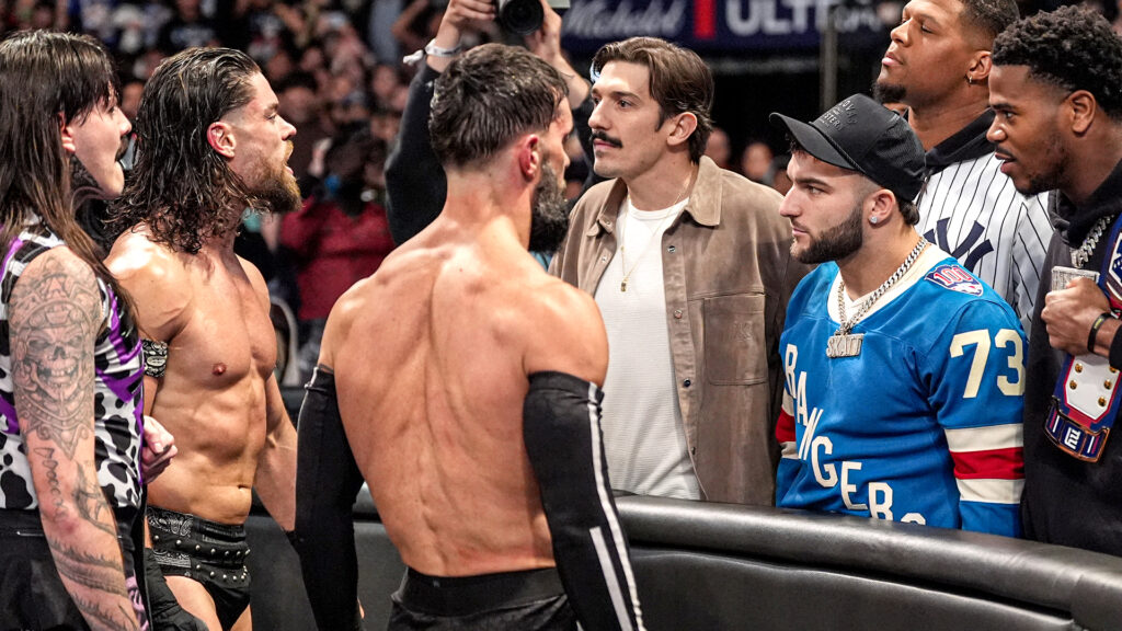 “Briga” entre lutadores da WWE e time da NFL no RAW se torna viral