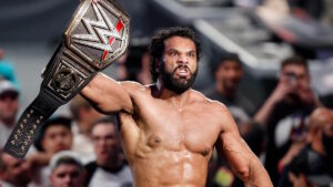 Jinder Mahal revela ter sofrido forte pressão quando foi campeão principal na WWE