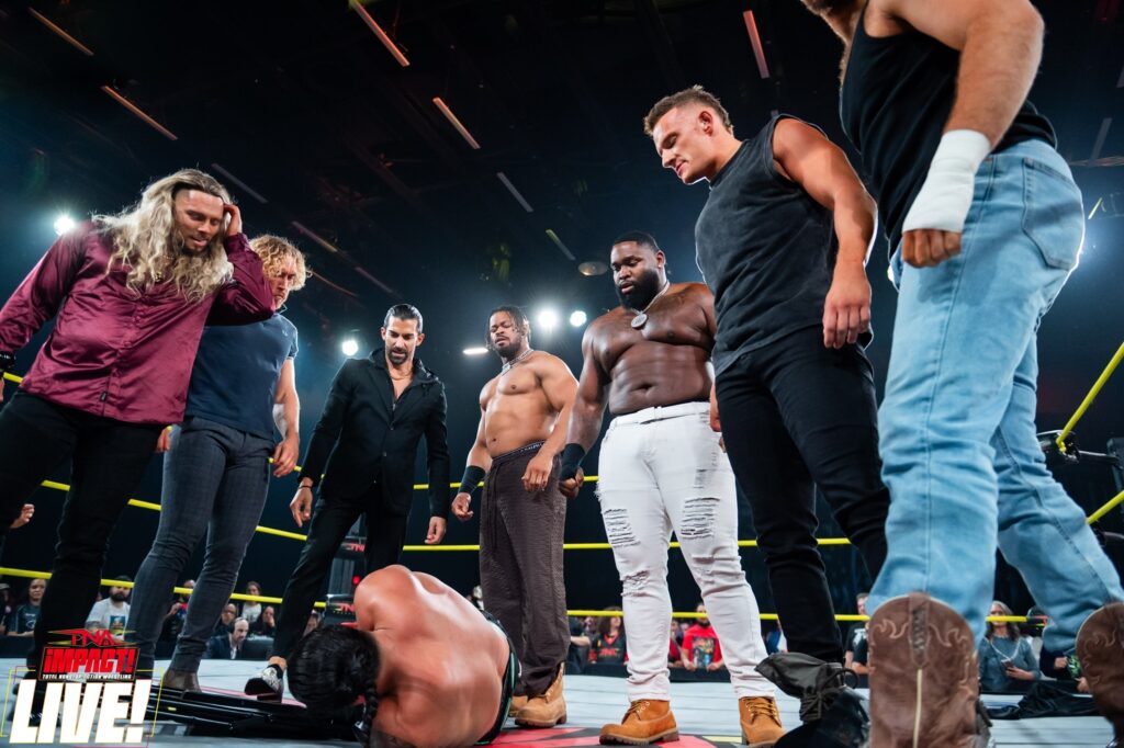 WWE volta a invadir a TNA no Turning Point