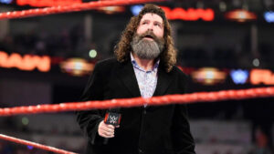 Mick Foley desmente rumor sobre intriga com a WWE