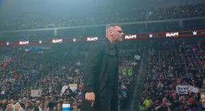 Gunther é hostilizado por todos em sua primeira aparição na WWE após aposentar John Cena