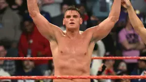 Gunther publica mensagem zombando dos fãs antes do WWE RAW
