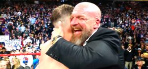 Fãs da WWE se revoltam com Triple H na despedida de John Cena