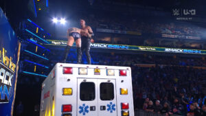 Damian Priest supera Aleister Black em Ambulance Match no SmackDown