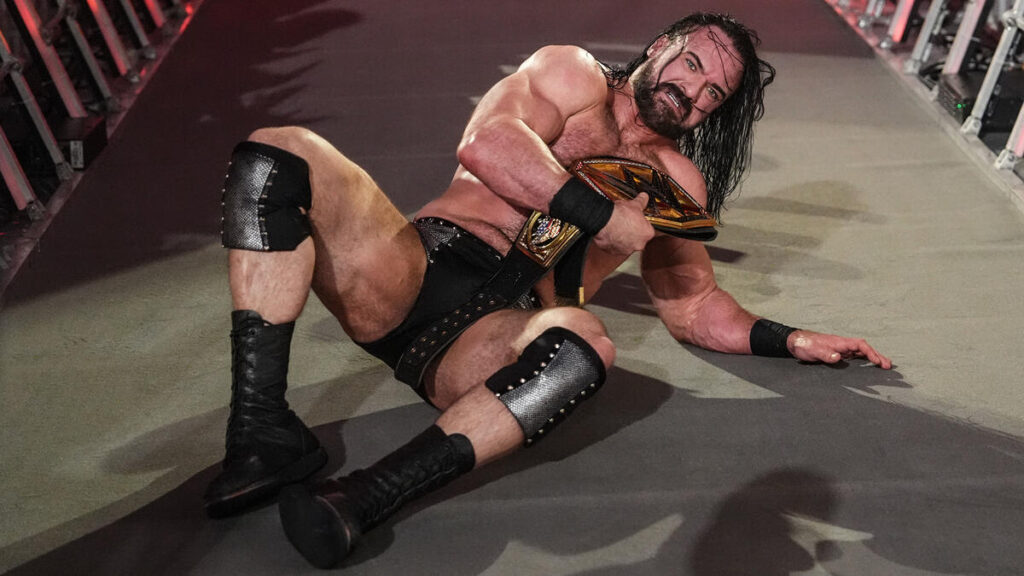 Drew McIntyre faz discurso emocionante para seus fãs na Escócia em evento ao vivo da WWE