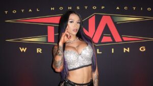 Elayna Black assina com a TNA e tem detalhes do contrato revelados